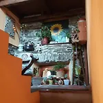 Bilocale Con Terrazzo Maggiore شقة *