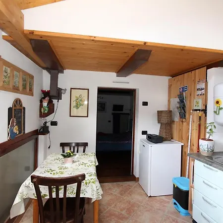 Appartamento bilocale Lucy LAGO MAGGIORE Apartamento Cossogno